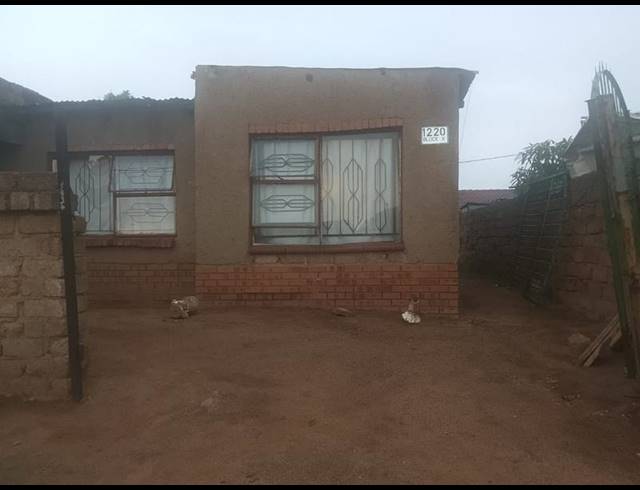2 BEDROOM HOUSE FOR SALE IN SOSHANGUVE X
